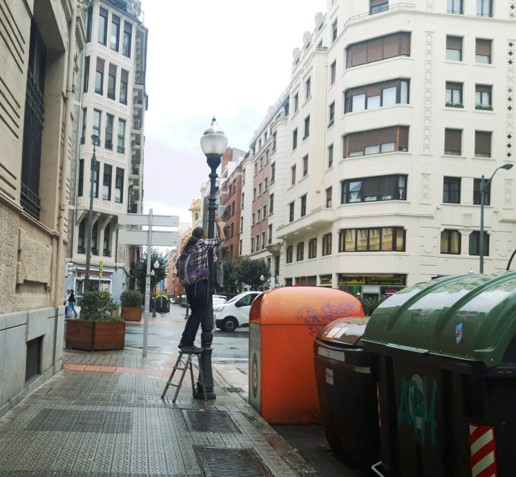 Colocación de medidor en Av. rekalde con Juan de Ajuriaguerra junto a Escolapios.